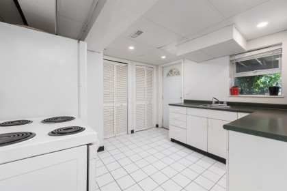 Photo 36 at 409 W 27th Street, Upper Lonsdale, North Vancouver