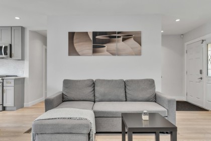 Photo 14 at 409 W 27th Street, Upper Lonsdale, North Vancouver
