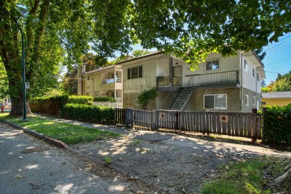 Photo 6 at 2675 Mackenzie Street, Kitsilano, Vancouver West
