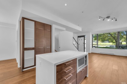 Photo 4 at 6346 Ash Street, Oakridge VW, Vancouver West