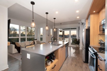 Photo 5 at 417 - 733 W 14th Street, Mosquito Creek, North Vancouver