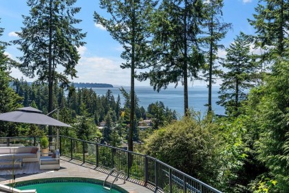 Photo 3 at 6180 Candia Place, Gleneagles, West Vancouver