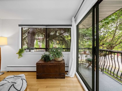 Photo 7 at 201 - 2330 Maple Street, Kitsilano, Vancouver West