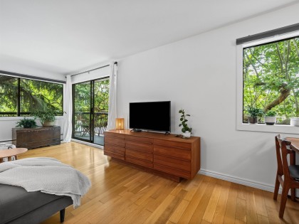 Photo 5 at 201 - 2330 Maple Street, Kitsilano, Vancouver West
