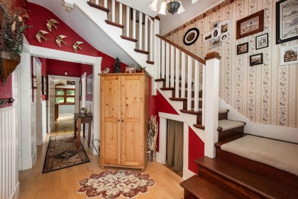 Photo 6 at 1560 Macgowan Avenue, Norgate, North Vancouver