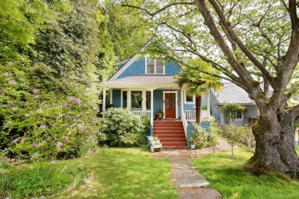 Photo 1 at 1560 Macgowan Avenue, Norgate, North Vancouver