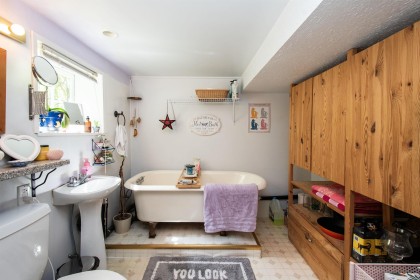 Photo 30 at 1560 Macgowan Avenue, Norgate, North Vancouver