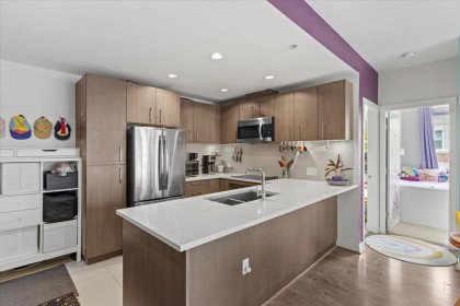 Photo 4 at 313 - 5981 Gray Avenue, University VW, Vancouver West