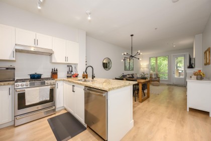 Photo 13 at 112 - 2601 Whiteley Court, Lynn Valley, North Vancouver
