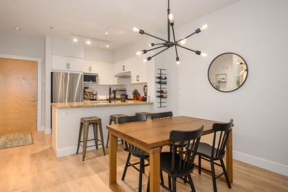 Photo 9 at 112 - 2601 Whiteley Court, Lynn Valley, North Vancouver