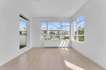 Photo 2 at 315 - 711 W 14th Street, Mosquito Creek, North Vancouver