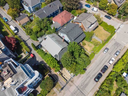 Photo 2 at 2413 Collingwood Street, Kitsilano, Vancouver West
