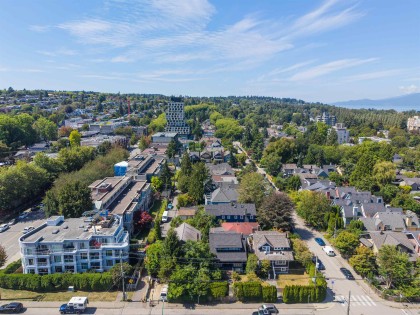 Photo 5 at 2413 Collingwood Street, Kitsilano, Vancouver West