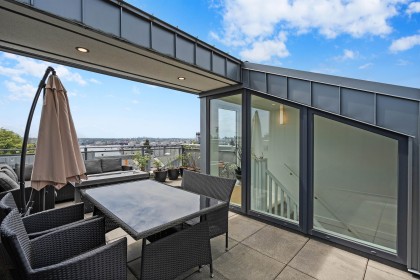 Photo 32 at 207 - 649 E 3 Street, Lower Lonsdale, North Vancouver