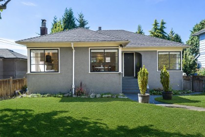 Photo 1 at 1258 Jefferson Avenue, Ambleside, West Vancouver