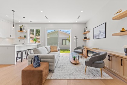 Photo 1 at 2 - 8578 Cartier Street, Marpole, Vancouver West