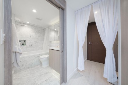 Photo 15 at 905 - 1768 Cook Street, False Creek, Vancouver West