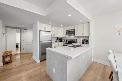Photo 3 at 706 - 867 Hamilton Street, Downtown VW, Vancouver West