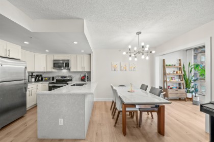 Photo 10 at 706 - 867 Hamilton Street, Downtown VW, Vancouver West