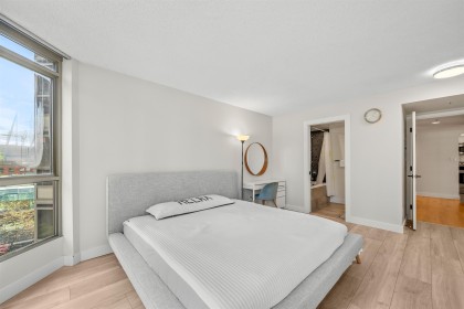 Photo 14 at 706 - 867 Hamilton Street, Downtown VW, Vancouver West
