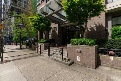 Photo 19 at 1703 - 1295 Richards Street, Downtown VW, Vancouver West