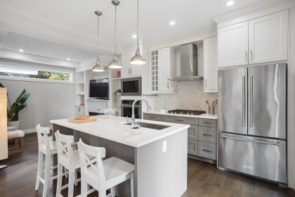 Photo 5 at 2020 Carson Court, Central Lonsdale, North Vancouver