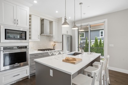 Photo 8 at 2020 Carson Court, Central Lonsdale, North Vancouver