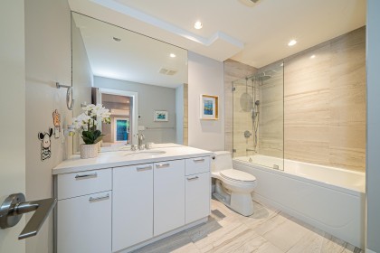 Photo 22 at 18 - 2214 Folkstone Way, Panorama Village, West Vancouver