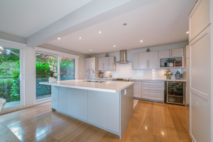 Photo 14 at 18 - 2214 Folkstone Way, Panorama Village, West Vancouver