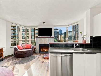 Photo 4 at 1507 - 1003 Pacific Street, West End VW, Vancouver West
