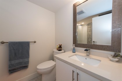 Photo 11 at 303 - 1625 Hornby Street, Yaletown, Vancouver West