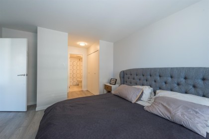 Photo 8 at 303 - 1625 Hornby Street, Yaletown, Vancouver West