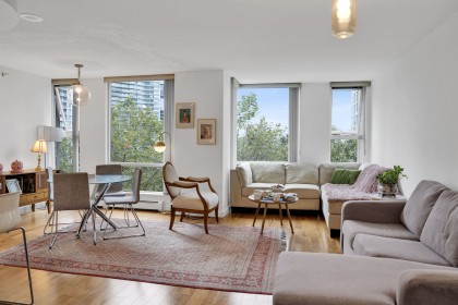 Photo 1 at 905 - 1008 Cambie Street, Yaletown, Vancouver West