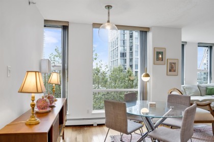 Photo 9 at 905 - 1008 Cambie Street, Yaletown, Vancouver West