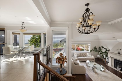 Photo 3 at 4050 St. Pauls Avenue, Upper Lonsdale, North Vancouver