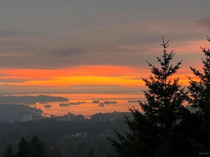 Photo 5 at 4050 St. Pauls Avenue, Upper Lonsdale, North Vancouver
