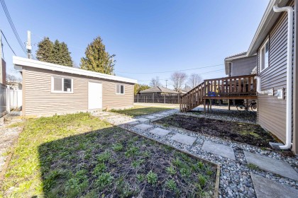 Photo 3 at 2079 W 46th Avenue, Kerrisdale, Vancouver West
