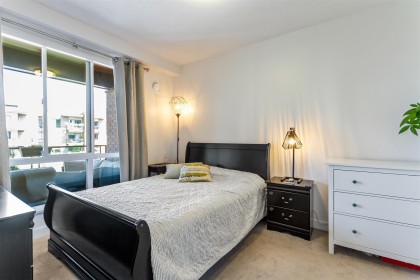 Photo 7 at 404 - 719 W 3rd Street, Harbourside, North Vancouver