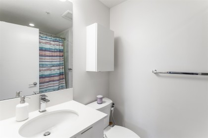 Photo 8 at 404 - 719 W 3rd Street, Harbourside, North Vancouver
