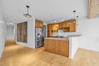 Photo 7 at 404 - 1238 Homer Street, Yaletown, Vancouver West