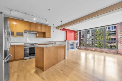 Photo 4 at 404 - 1238 Homer Street, Yaletown, Vancouver West