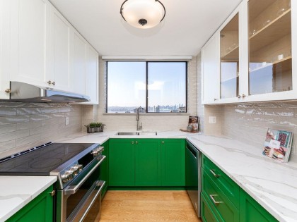 Photo 17 at 1104 - 114 W Keith Road, Central Lonsdale, North Vancouver