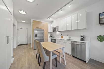 Photo 1 at 214 - 1621 Hamilton Avenue, Mosquito Creek, North Vancouver