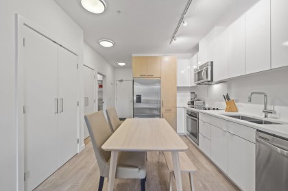 Photo 10 at 214 - 1621 Hamilton Avenue, Mosquito Creek, North Vancouver