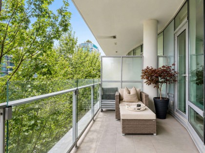 Photo 21 at 406 - 1633 Ontario Street, False Creek, Vancouver West