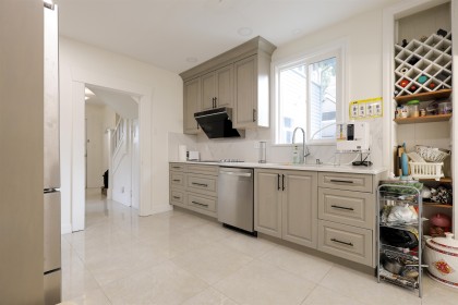 Photo 7 at 3874 W 13th Avenue, Point Grey, Vancouver West