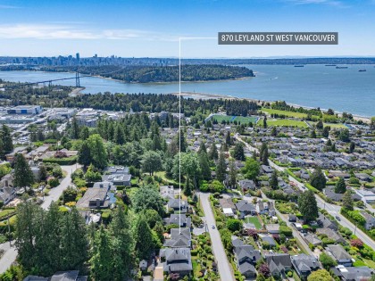 Photo 3 at 870 Leyland Street, Sentinel Hill, West Vancouver
