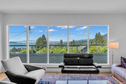 Photo 5 at 870 Leyland Street, Sentinel Hill, West Vancouver