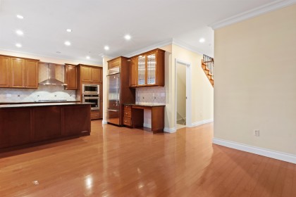 Photo 17 at 2189 Argyle Avenue, Dundarave, West Vancouver