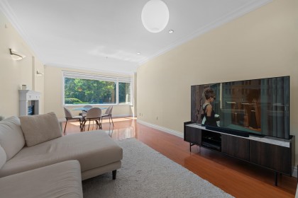 Photo 8 at 2189 Argyle Avenue, Dundarave, West Vancouver
